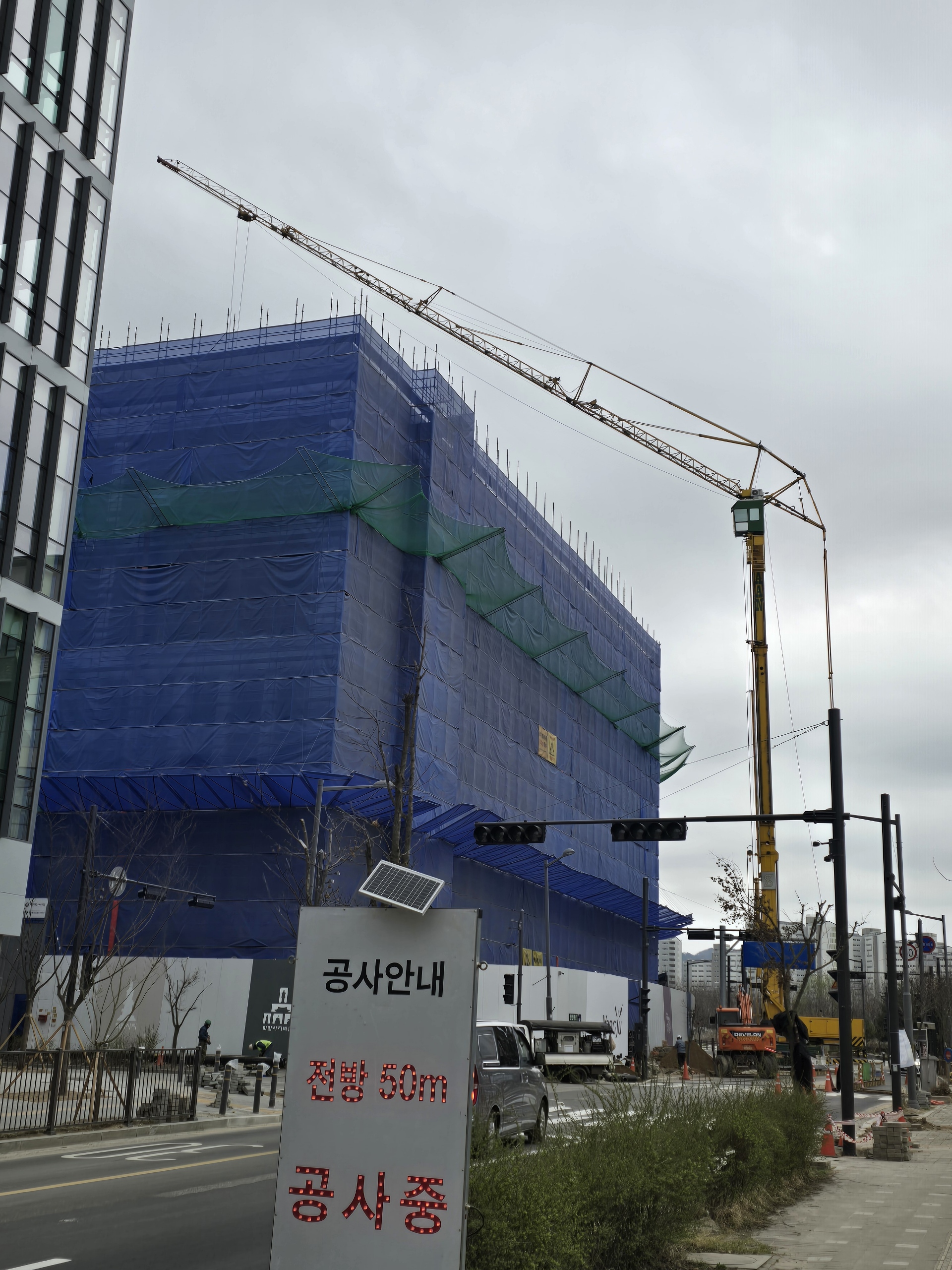 현장 작업사진 – 에이스이동타워-ACE MOBILE TOWER CRANE